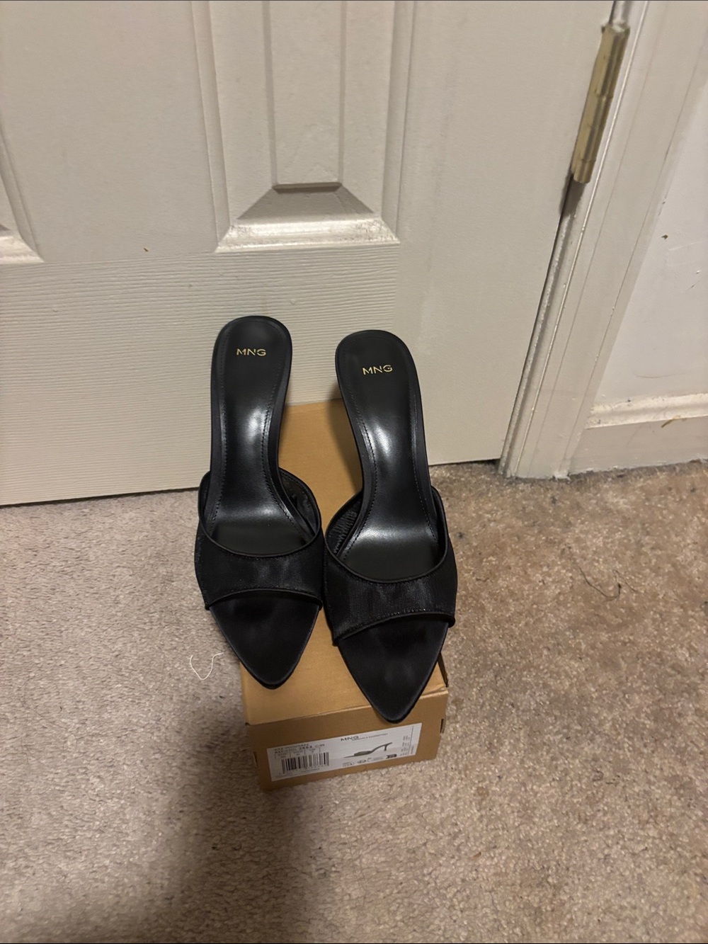 Mango Black Pointed Toe Slide Mules